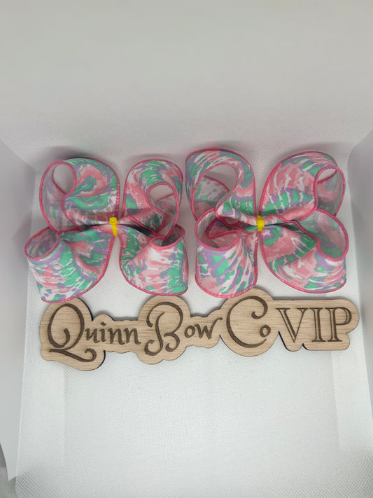 Tie-dye piggies